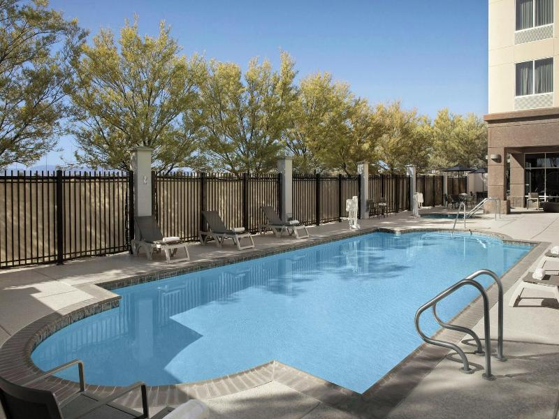 Courtyard Phoenix Chandler/Fashion Center image