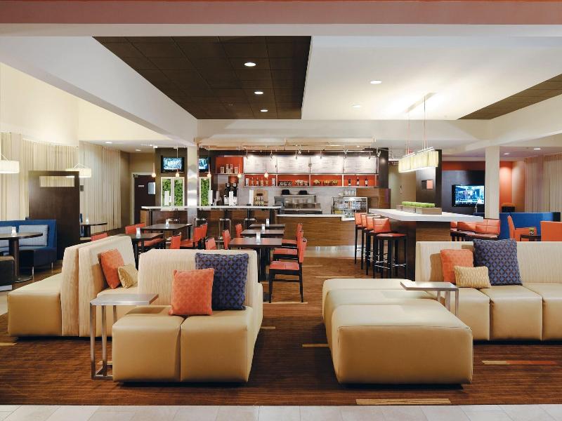 Courtyard Scottsdale North image