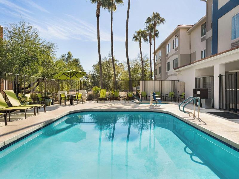 SpringHill Suites Phoenix Chandler/Fashion Center image