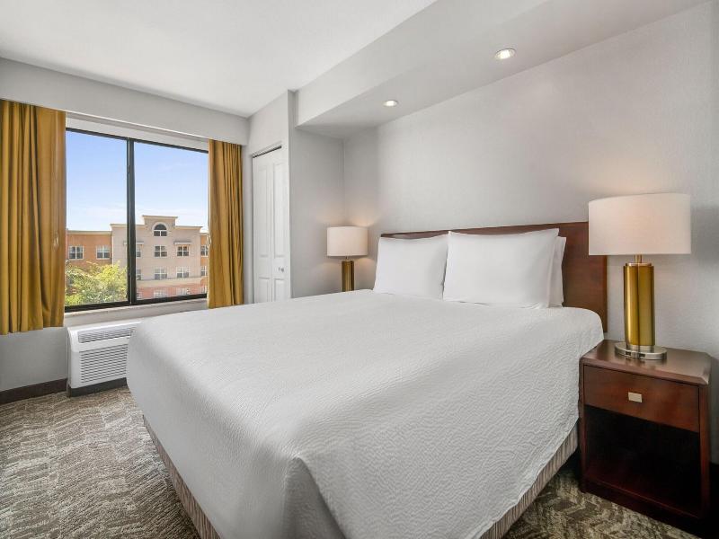 SpringHill Suites Phoenix Glendale Sports image