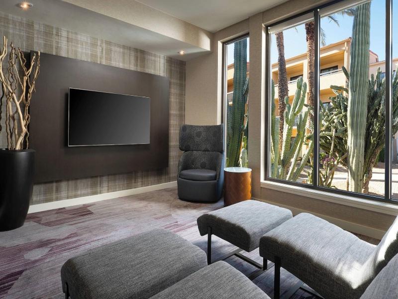 Courtyard Phoenix Mesa image