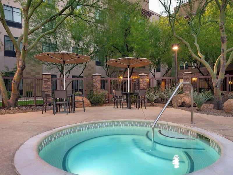 Courtyard Scottsdale Salt River image