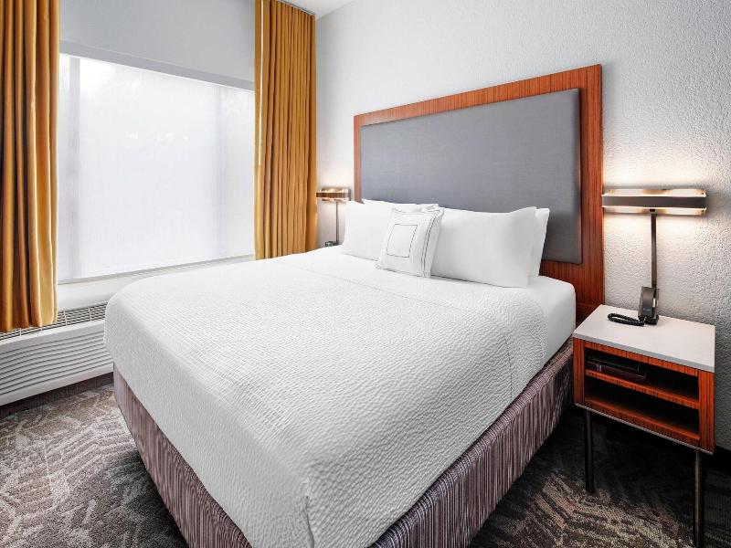 SpringHill Suites Scottsdale North image