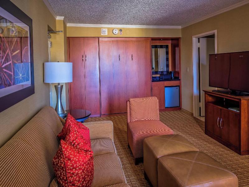 Scottsdale Marriott Suites Old Town image