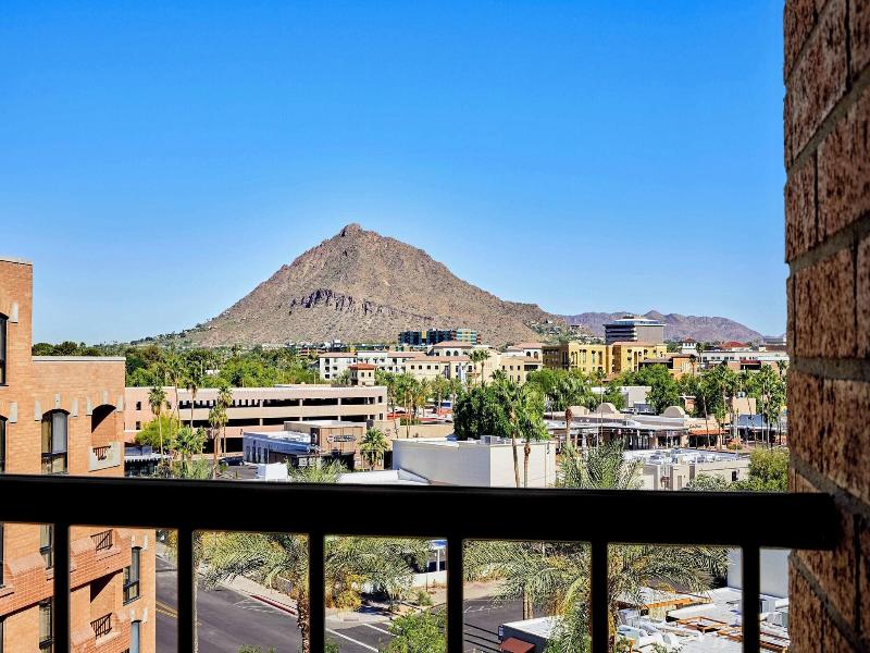 Scottsdale Marriott Suites Old Town image