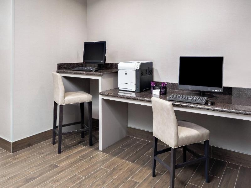 Residence Inn Phoenix NW/Surprise image