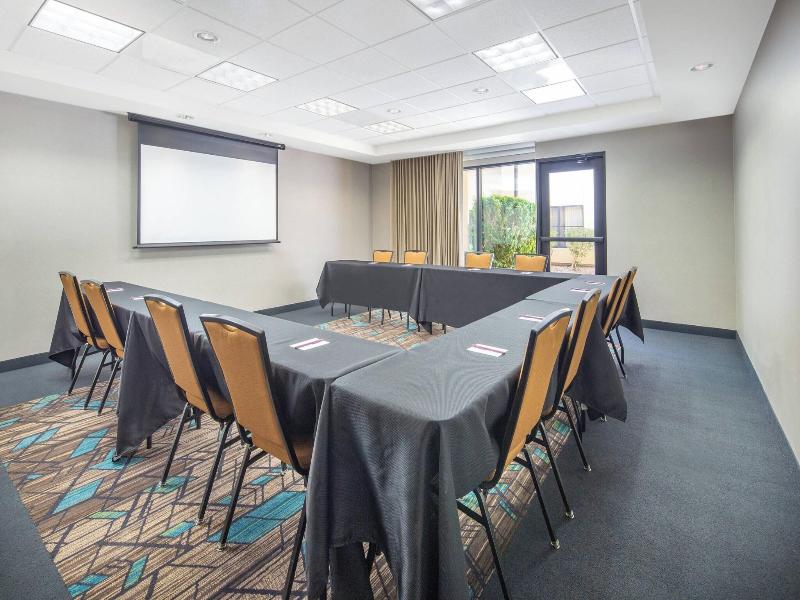 Residence Inn Phoenix NW/Surprise image