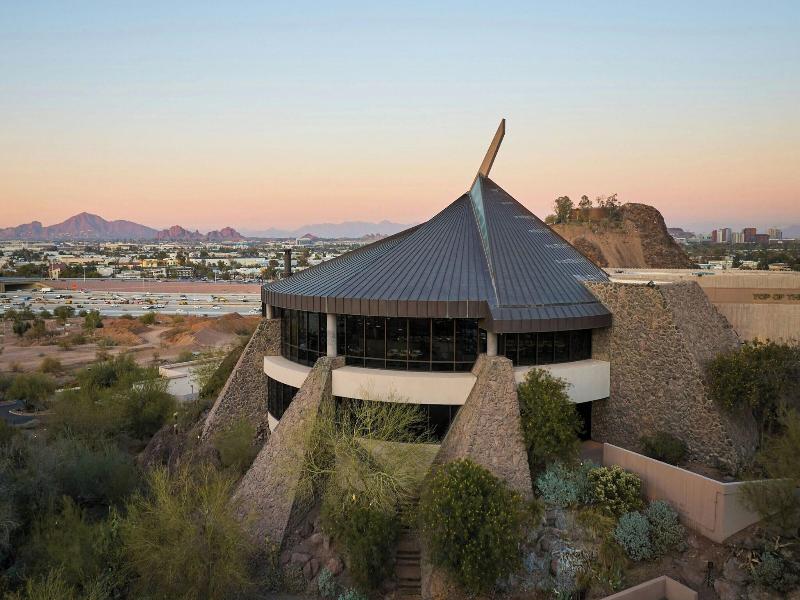 Phoenix Marriott Tempe at The Buttes image