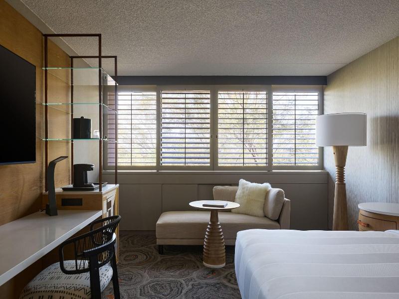 Phoenix Marriott Tempe at The Buttes image