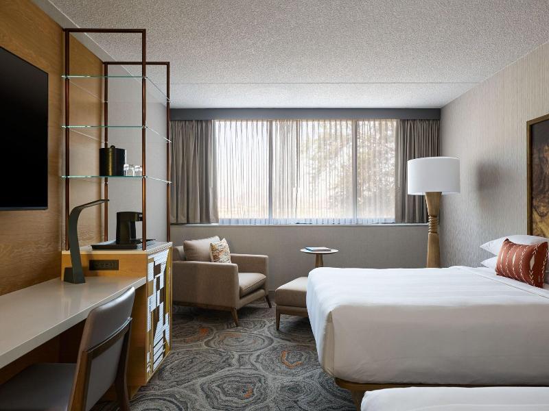 Phoenix Marriott Tempe at The Buttes image