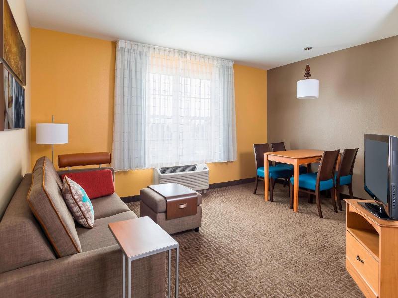 TownePlace Suites Phoenix North image