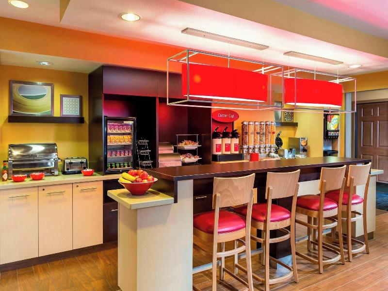 TownePlace Suites Phoenix North image