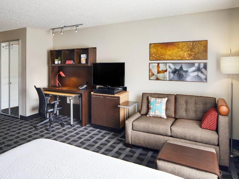 TownePlace Suites Tempe at Arizona Mills Mall image