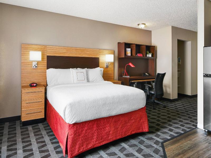 TownePlace Suites Tempe at Arizona Mills Mall image