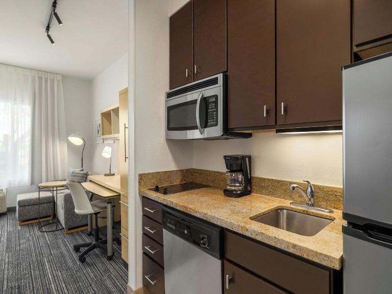 TownePlace Suites Phoenix Goodyear image