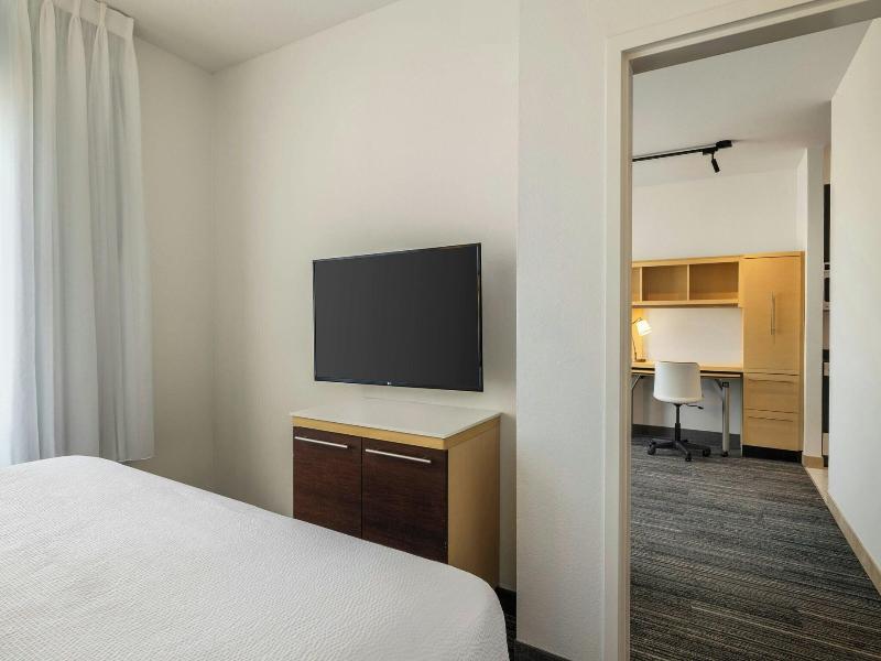 TownePlace Suites Phoenix Goodyear image