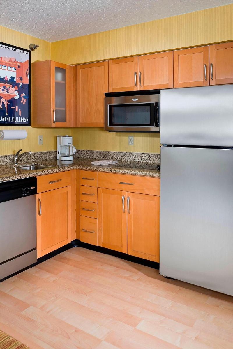 Residence Inn Peoria image 6