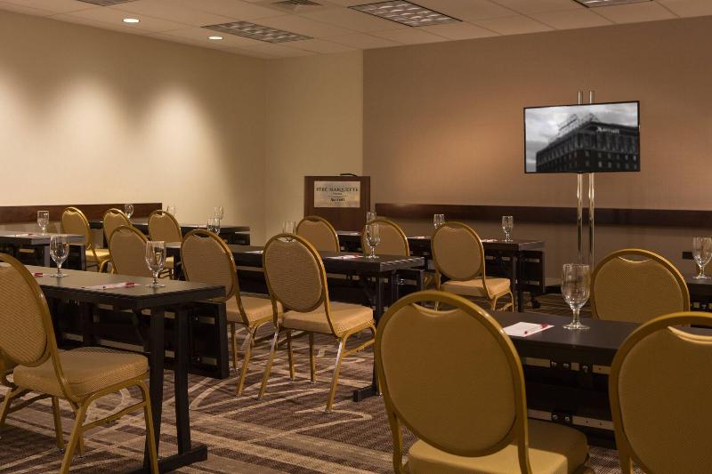 Peoria Marriott Pere Marquette image