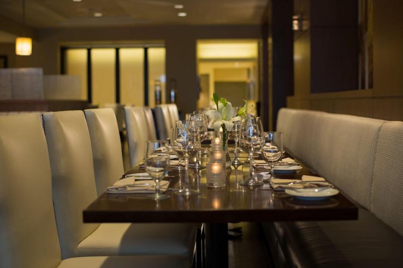 Peoria Marriott Pere Marquette image