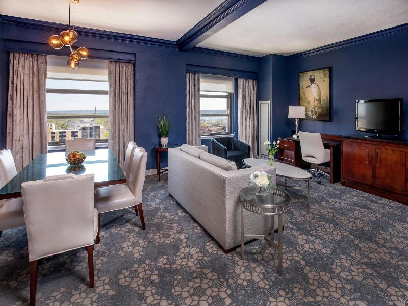 Peoria Marriott Pere Marquette image