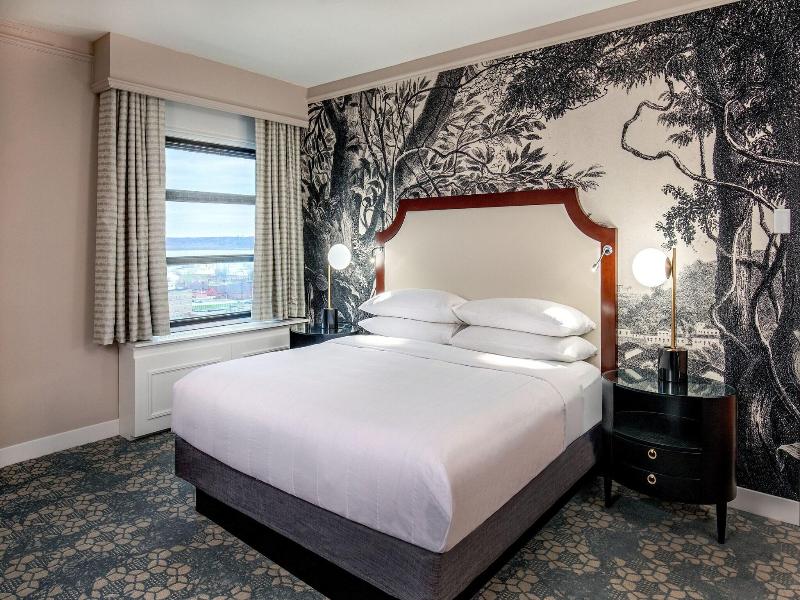 Peoria Marriott Pere Marquette image