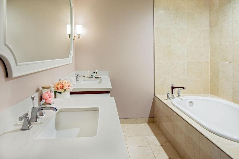 Peoria Marriott Pere Marquette image