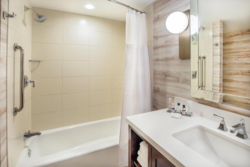 Peoria Marriott Pere Marquette image