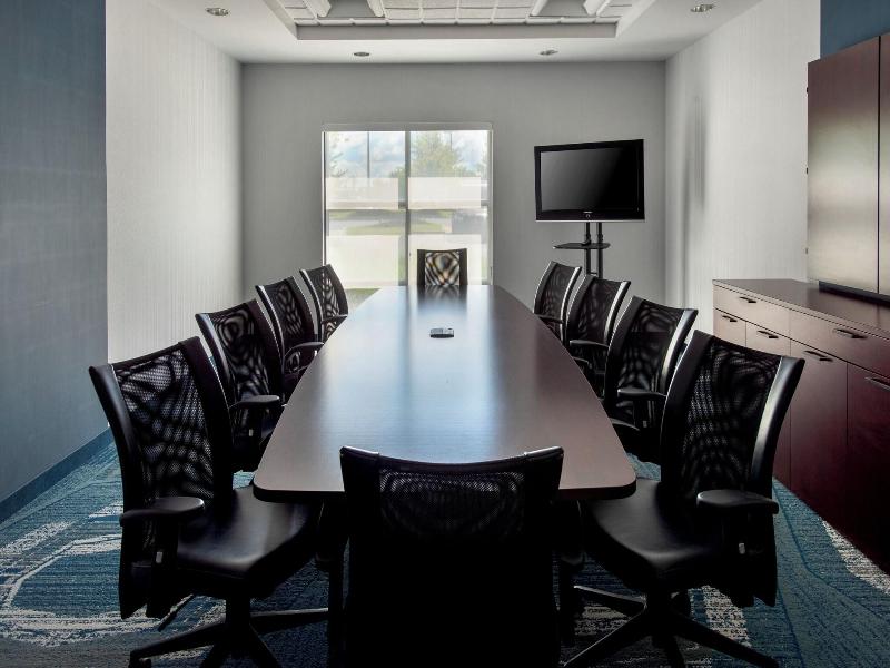 SpringHill Suites Pittsburgh Mills image