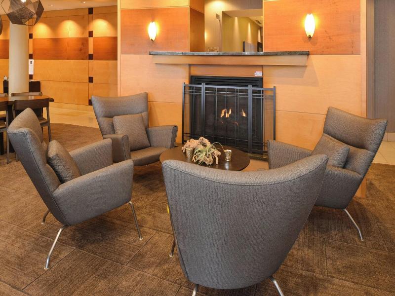 SpringHill Suites Pittsburgh Mills image