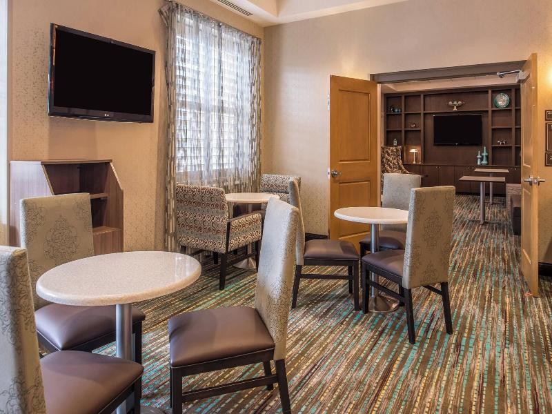 Residence Inn Pittsburgh North Shore image