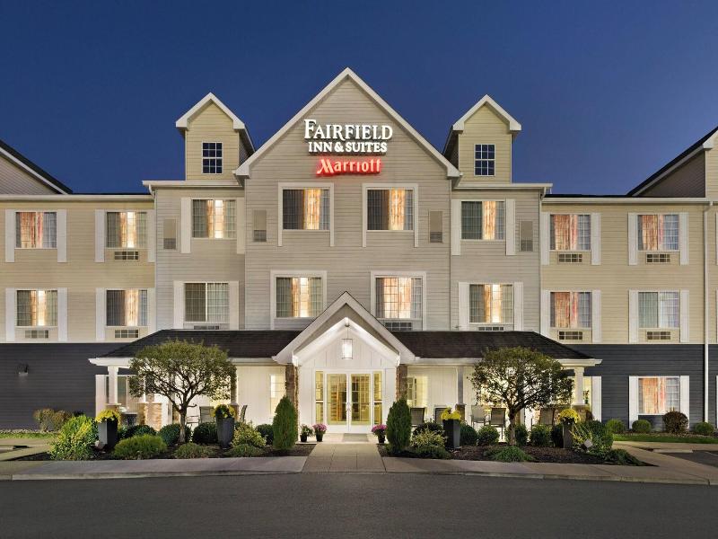 Fairfield Inn &Suites Wheeling-St. Clairsville, OH