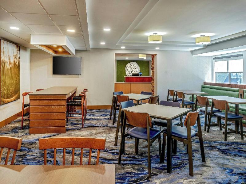 Fairfield Inn Portsmouth Seacoast image