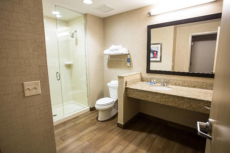 Fairfield Inn & Suites Moscow image