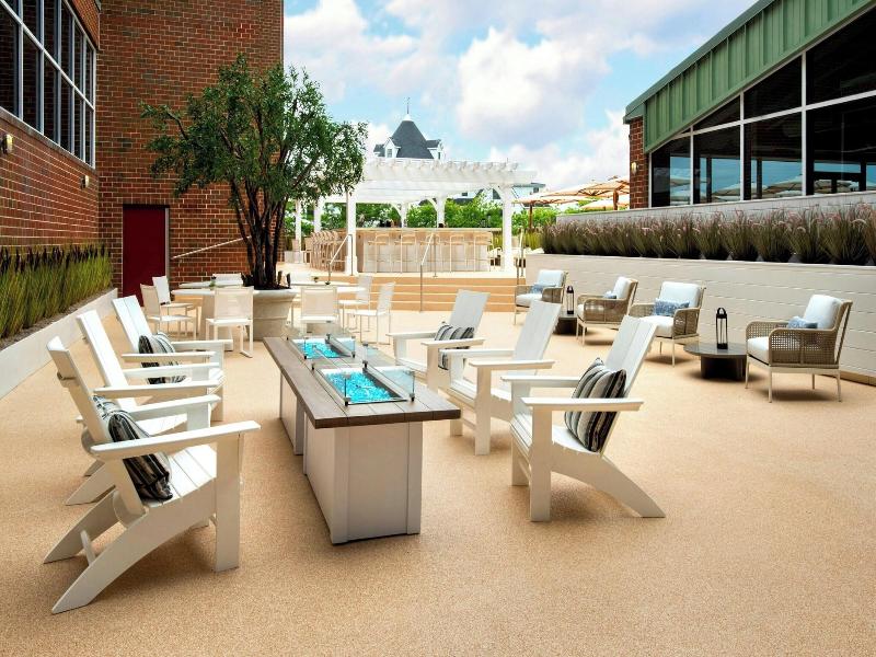 Newport Marriott image