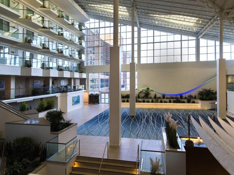 Newport Marriott image