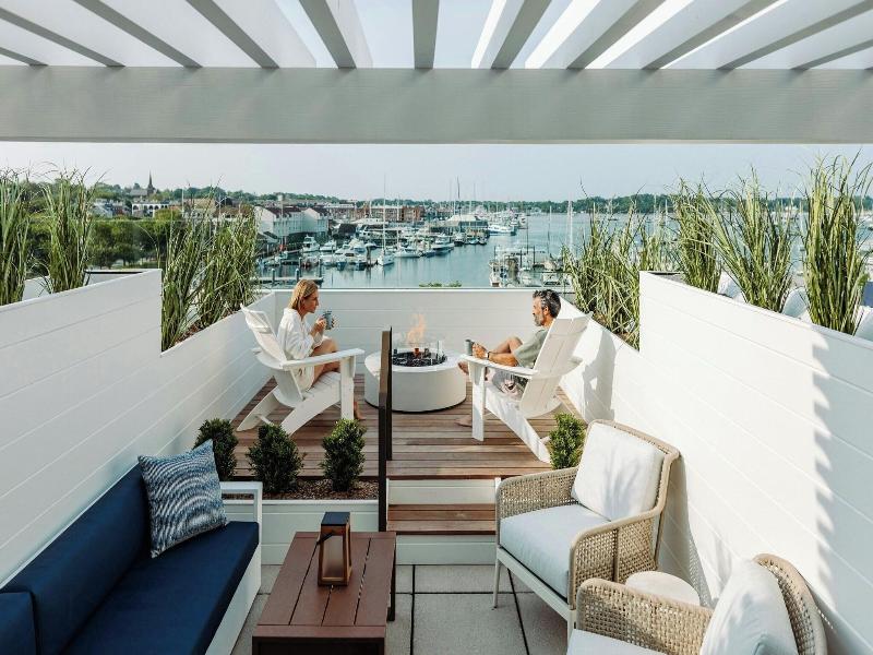Newport Marriott image