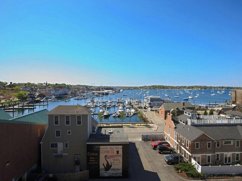 Newport Marriott image
