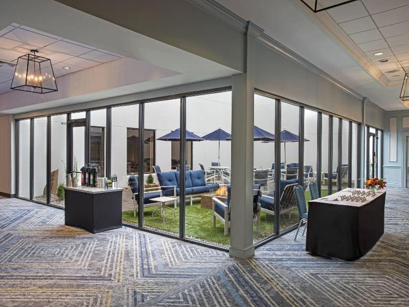 Portland Sheraton at Sable Oaks image