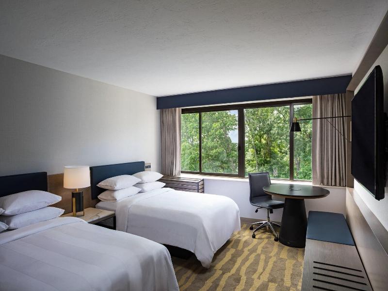 Portland Sheraton at Sable Oaks image