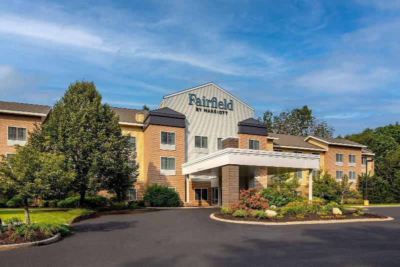 Fairfield Inn & Suites Brunswick Freeport