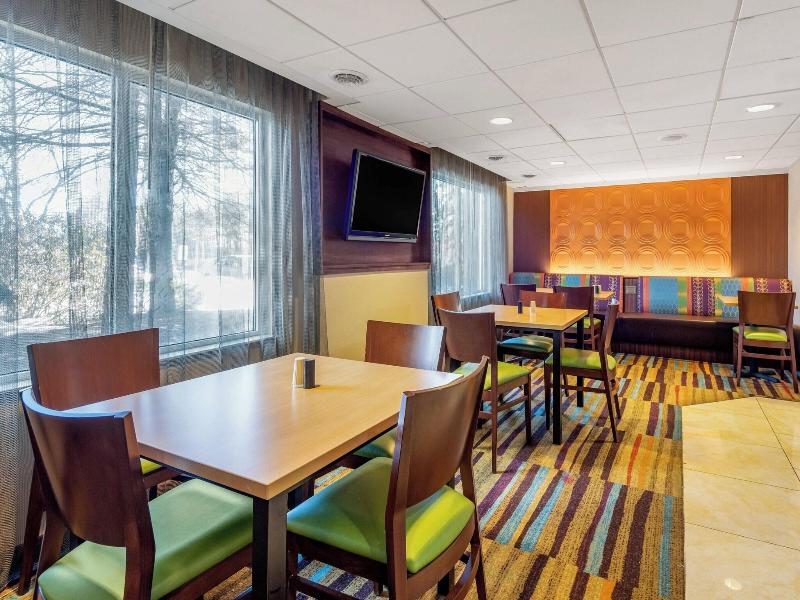 Fairfield Inn Portland Maine Mall image