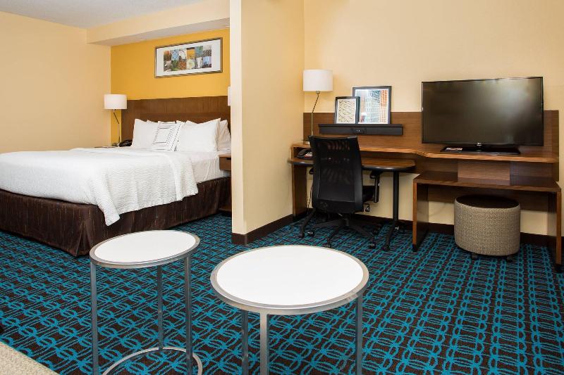 Fairfield Inn&Suites Raynham Middleboro/Plymouth image