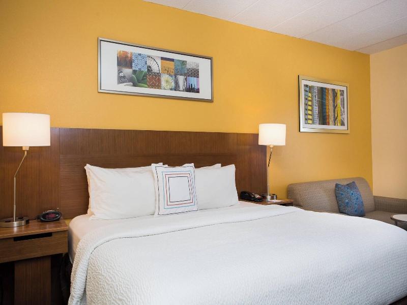 Fairfield Inn&Suites Raynham Middleboro/Plymouth image