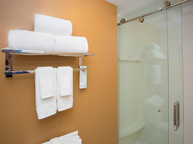 Fairfield Inn&Suites Raynham Middleboro/Plymouth image