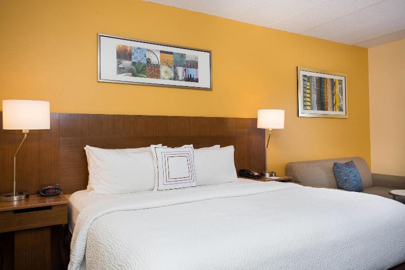 Fairfield Inn&Suites Raynham Middleboro/Plymouth image