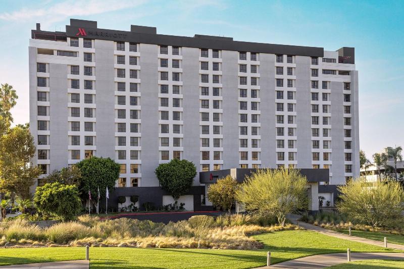Marriott Riverside at the Convention Center image