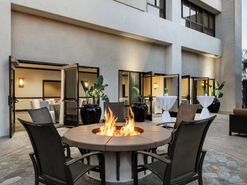 Marriott Riverside at the Convention Center image