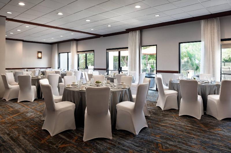 Marriott Riverside at the Convention Center image