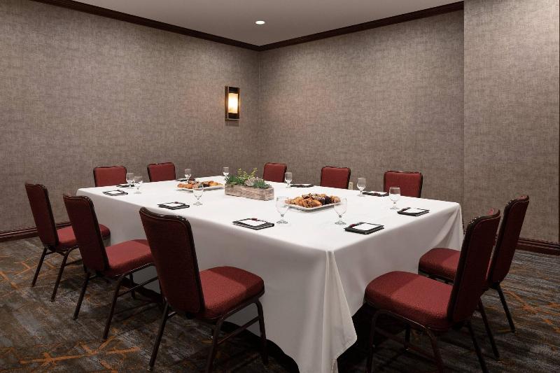 Marriott Riverside at the Convention Center image