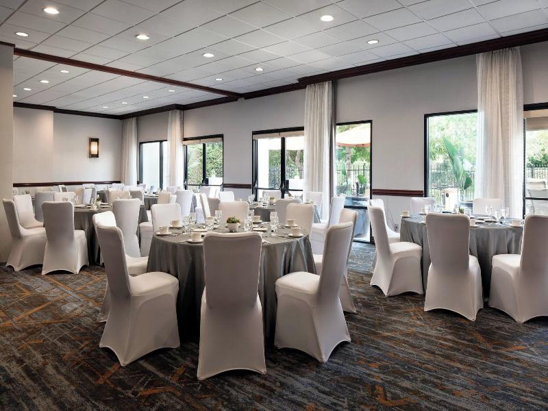 Marriott Riverside at the Convention Center image